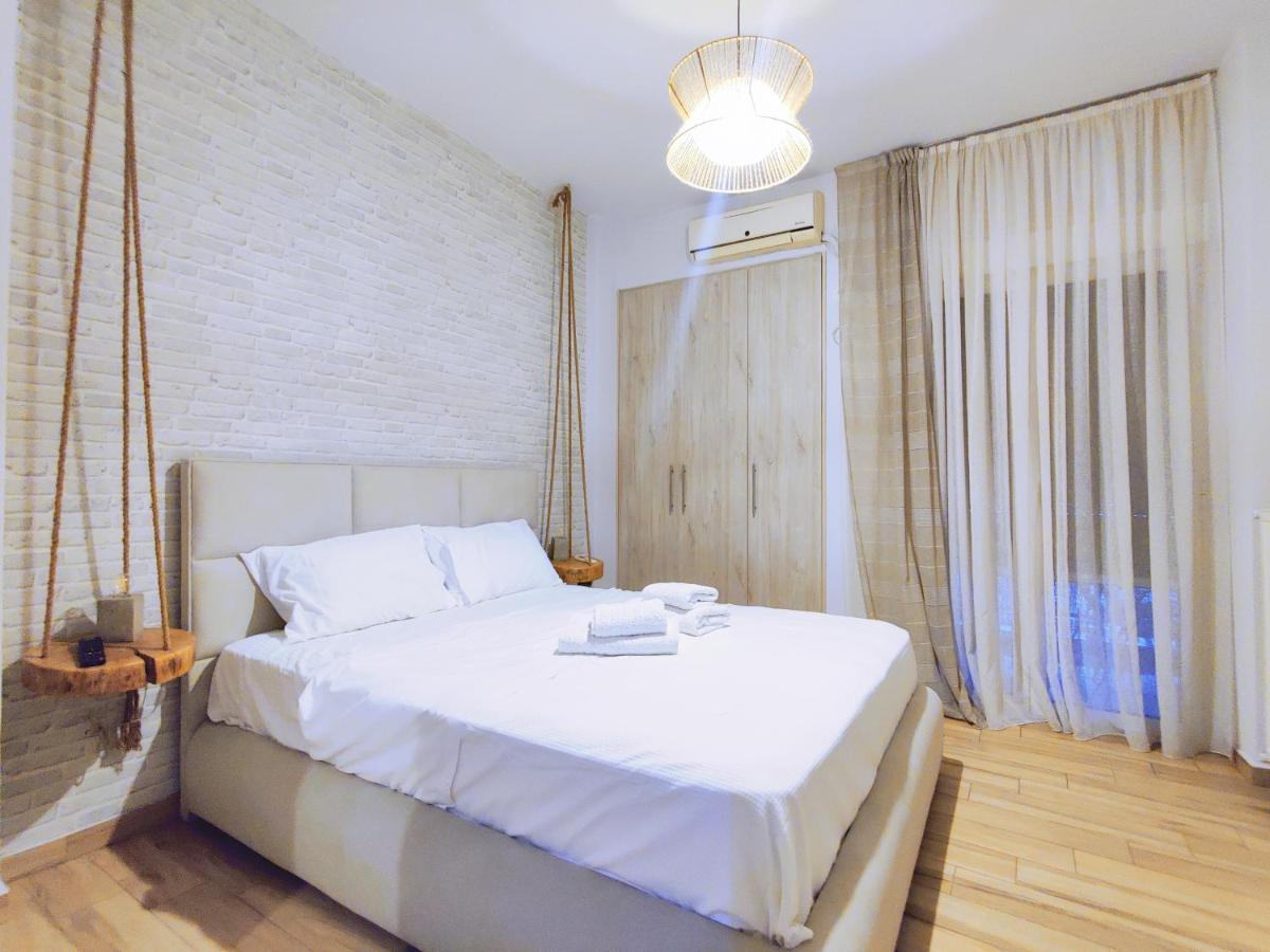 Wsd Luxury Stylish 2Bedroom Apartment With Blacony 1' To Metro 아테네 외부 사진