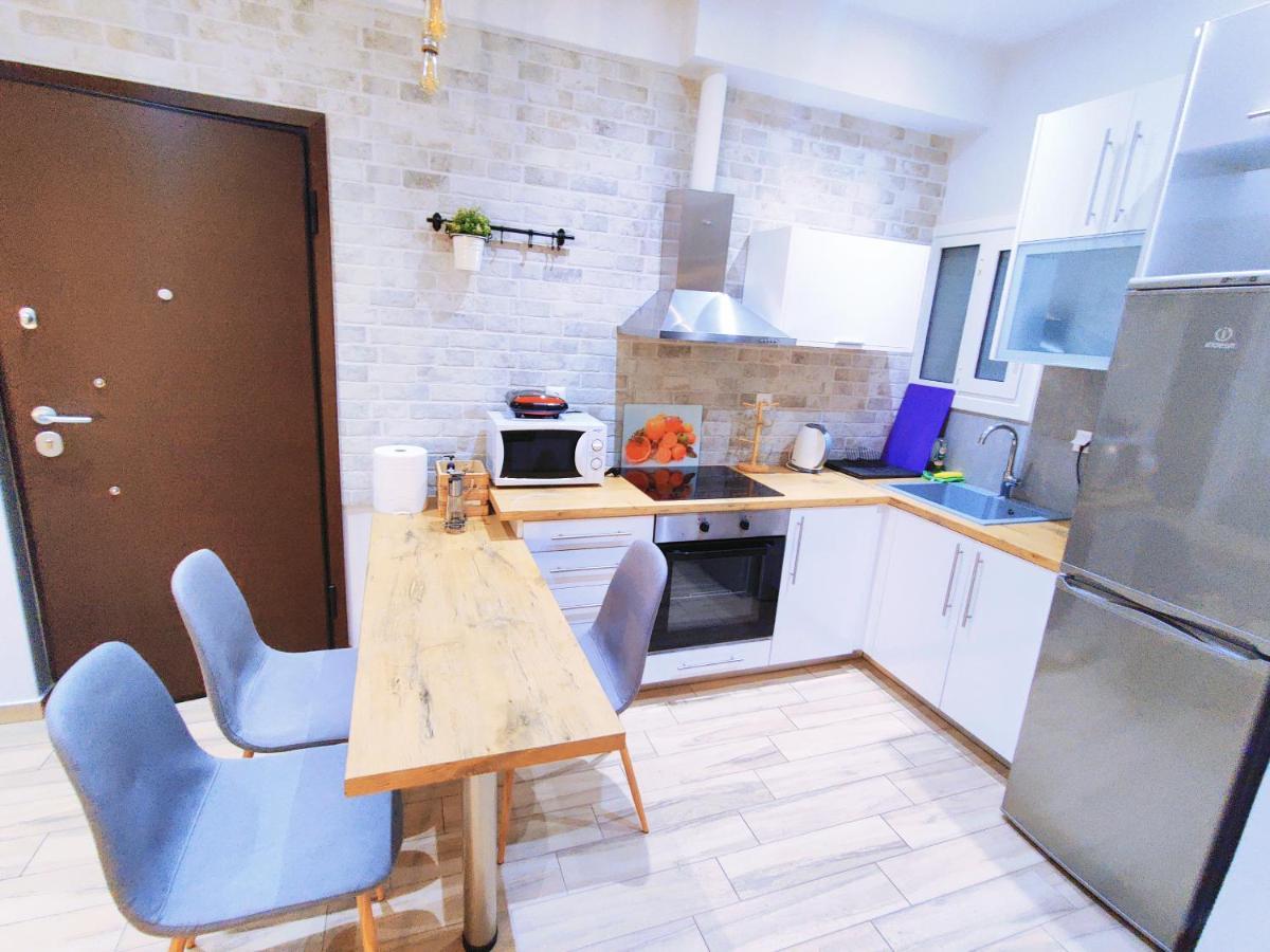 Wsd Luxury Stylish 2Bedroom Apartment With Blacony 1' To Metro 아테네 외부 사진