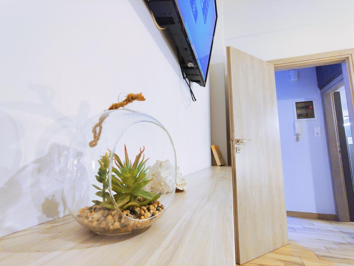 Wsd Luxury Stylish 2Bedroom Apartment With Blacony 1' To Metro 아테네 외부 사진